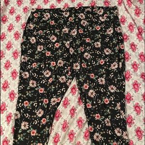 Flowered plus leggings